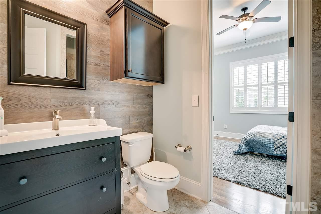 2105 Tulare Court Raleigh, NC 27612 - Photo 12 of 24 Gallery Image 12