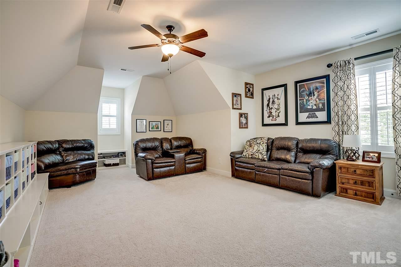 2105 Tulare Court Raleigh, NC 27612 - Photo 20 of 24 Gallery Image 20