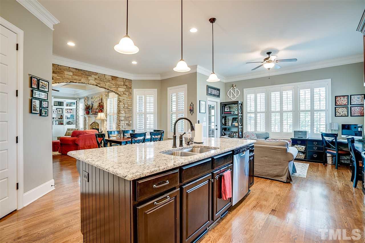 2105 Tulare Court Raleigh, NC 27612 - Photo 7 of 24 Gallery Image 7