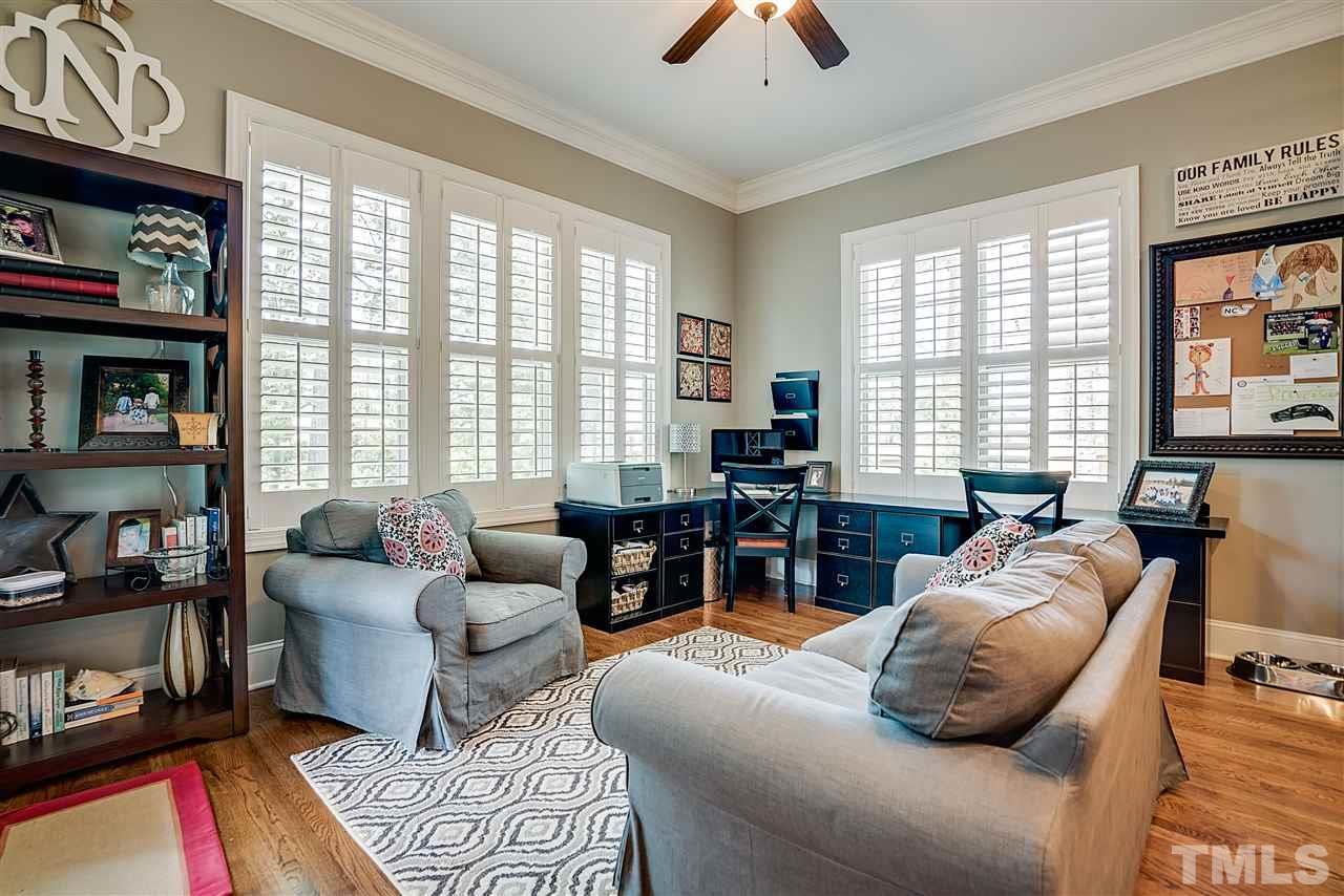 2105 Tulare Court Raleigh, NC 27612 - Photo 8 of 24 Gallery Image 8