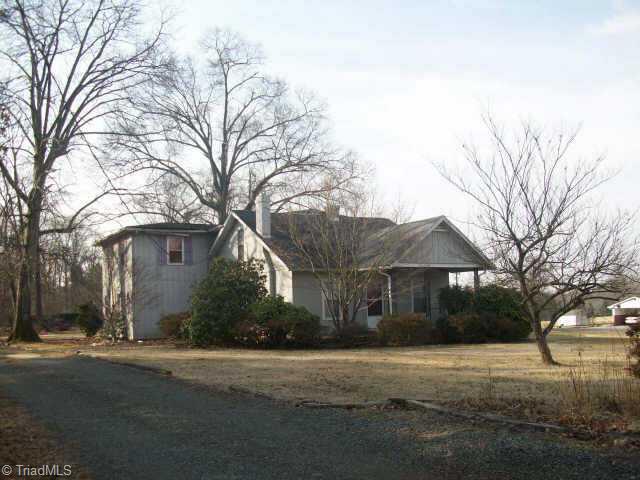 4544 Seward Road Pfafftown, NC 27040 - Photo 1 of 1 Exterior Front.