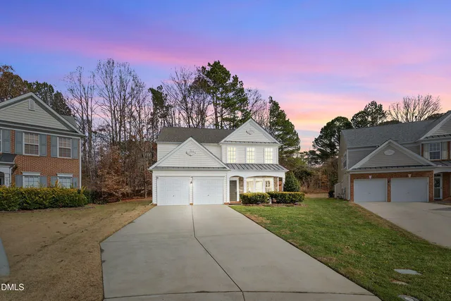 $519,900 | 3314 Chrysanthemum Way, Raleigh, NC 27614