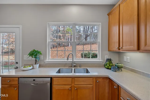 $535,000 | 3314 Chrysanthemum Way, Raleigh, NC 27614