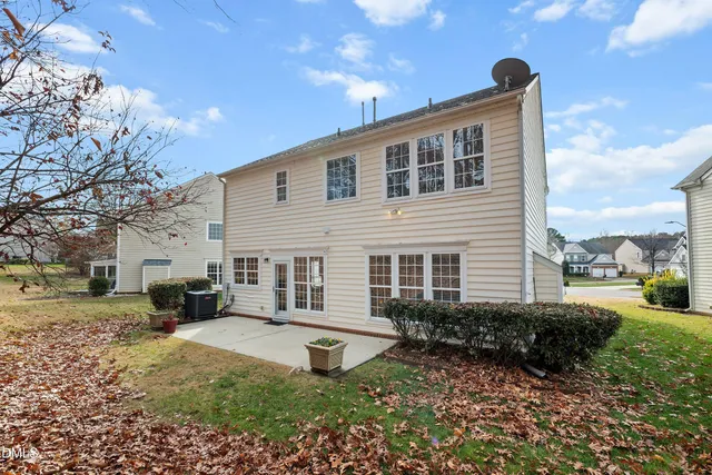 $535,000 | 3314 Chrysanthemum Way, Raleigh, NC 27614