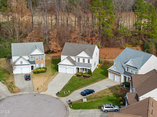 $535,000 | 3314 Chrysanthemum Way, Raleigh, NC 27614