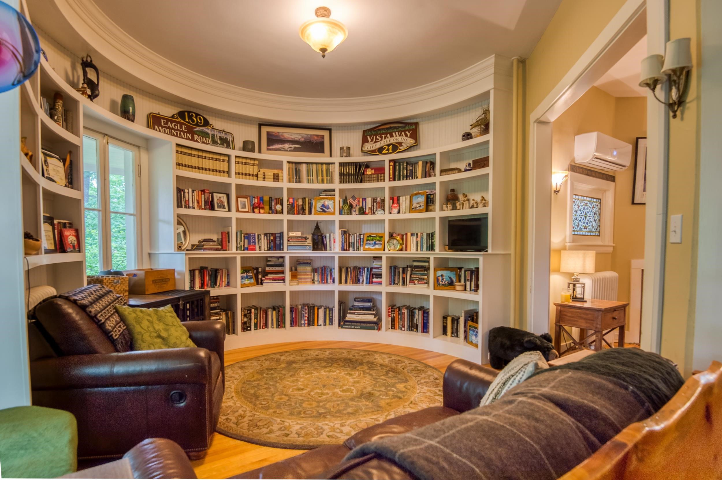 49 Neighbors Row Conway, NH 03860 - Photo 6 of 48