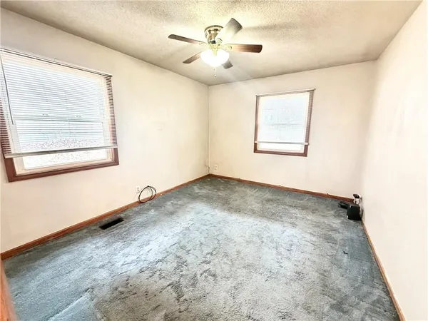 $149,000 | 720 West Cooper Street, Maryville, MO 64468