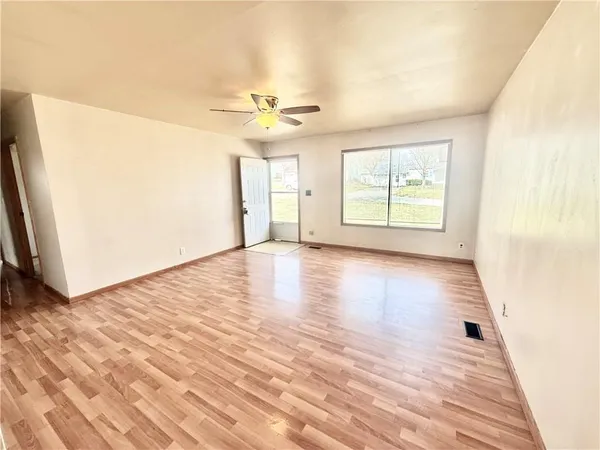$149,000 | 720 West Cooper Street, Maryville, MO 64468
