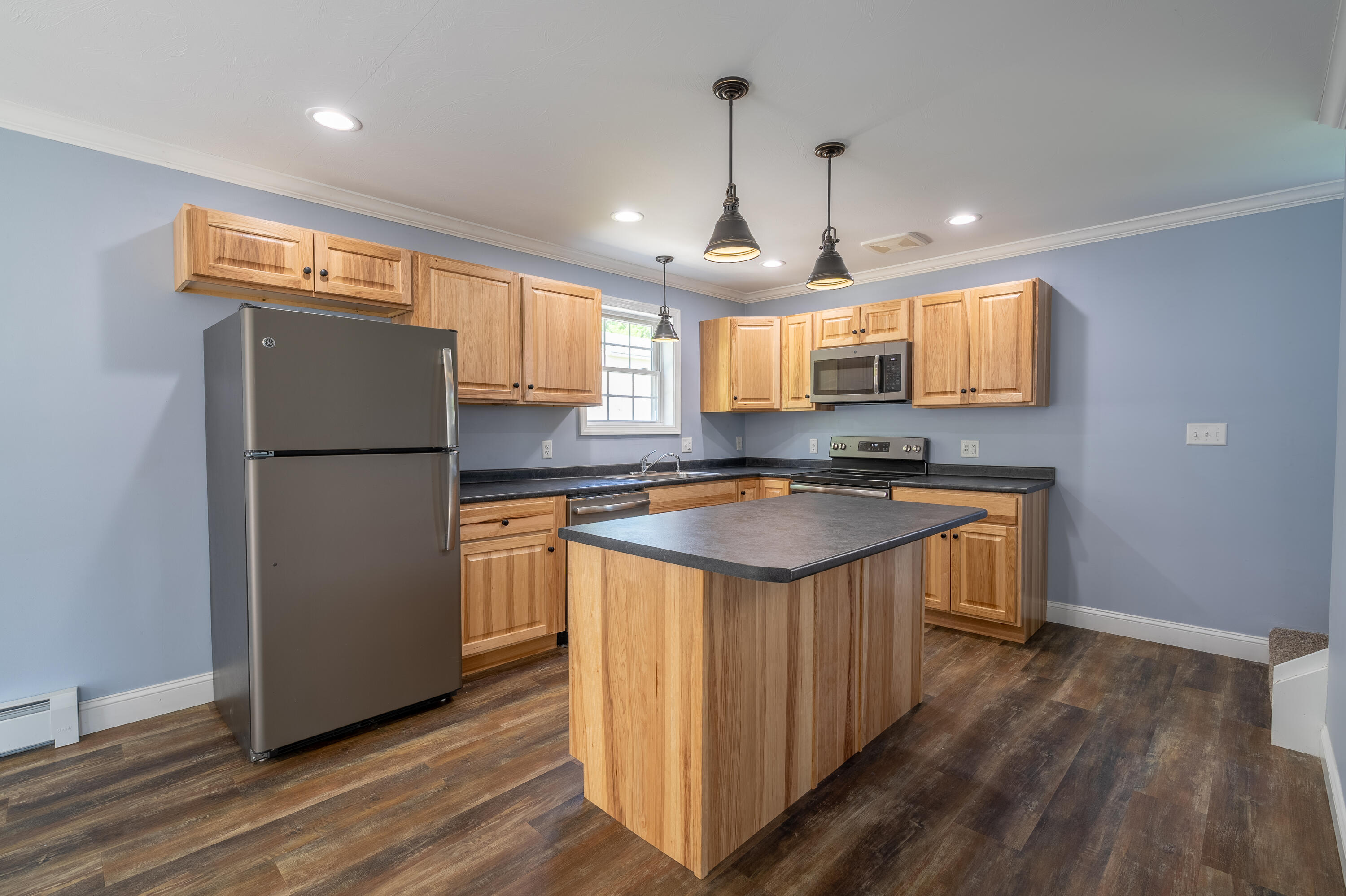 20 Ellis Court Bangor, ME 04401 - Photo 4 of 33 20Ellis-7