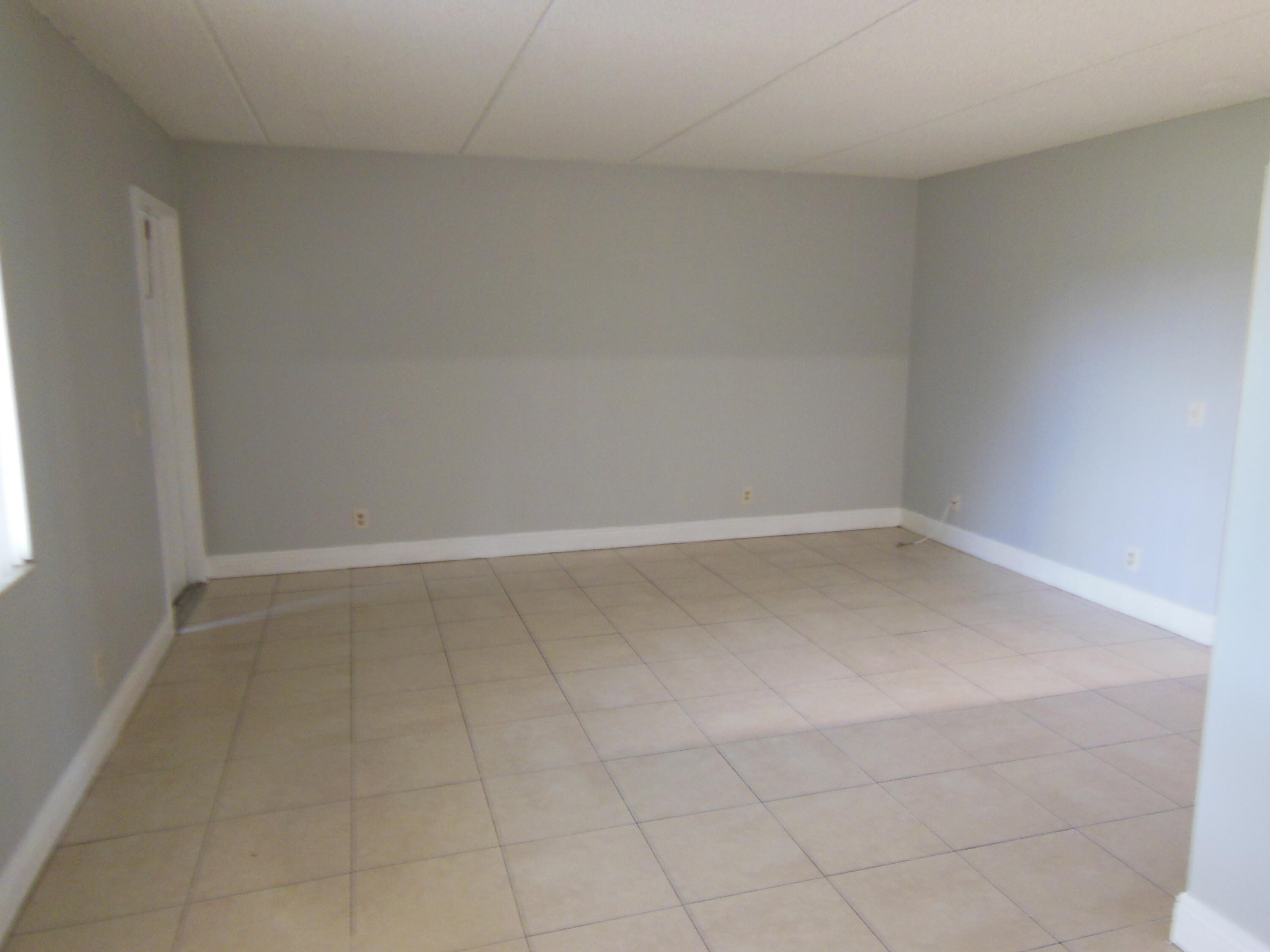 709 Meadows Circle Boynton Beach, FL 33436 - Photo 9 of 24 DSCN3350