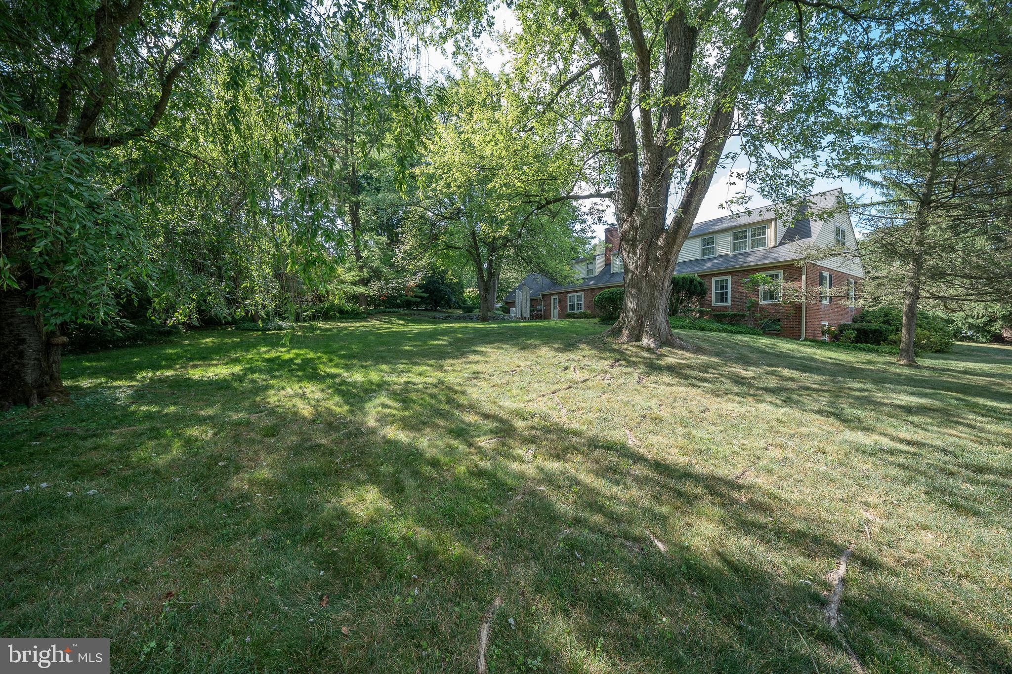 124 Hunters Lane Devon, PA 19333 - Photo 48 of 54 Gallery Image 48