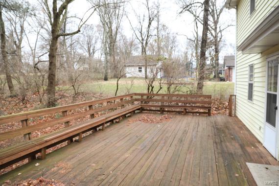 535 Dielman Road St. Louis, MO 63132 - Photo 6 of 31 Gallery Image 6