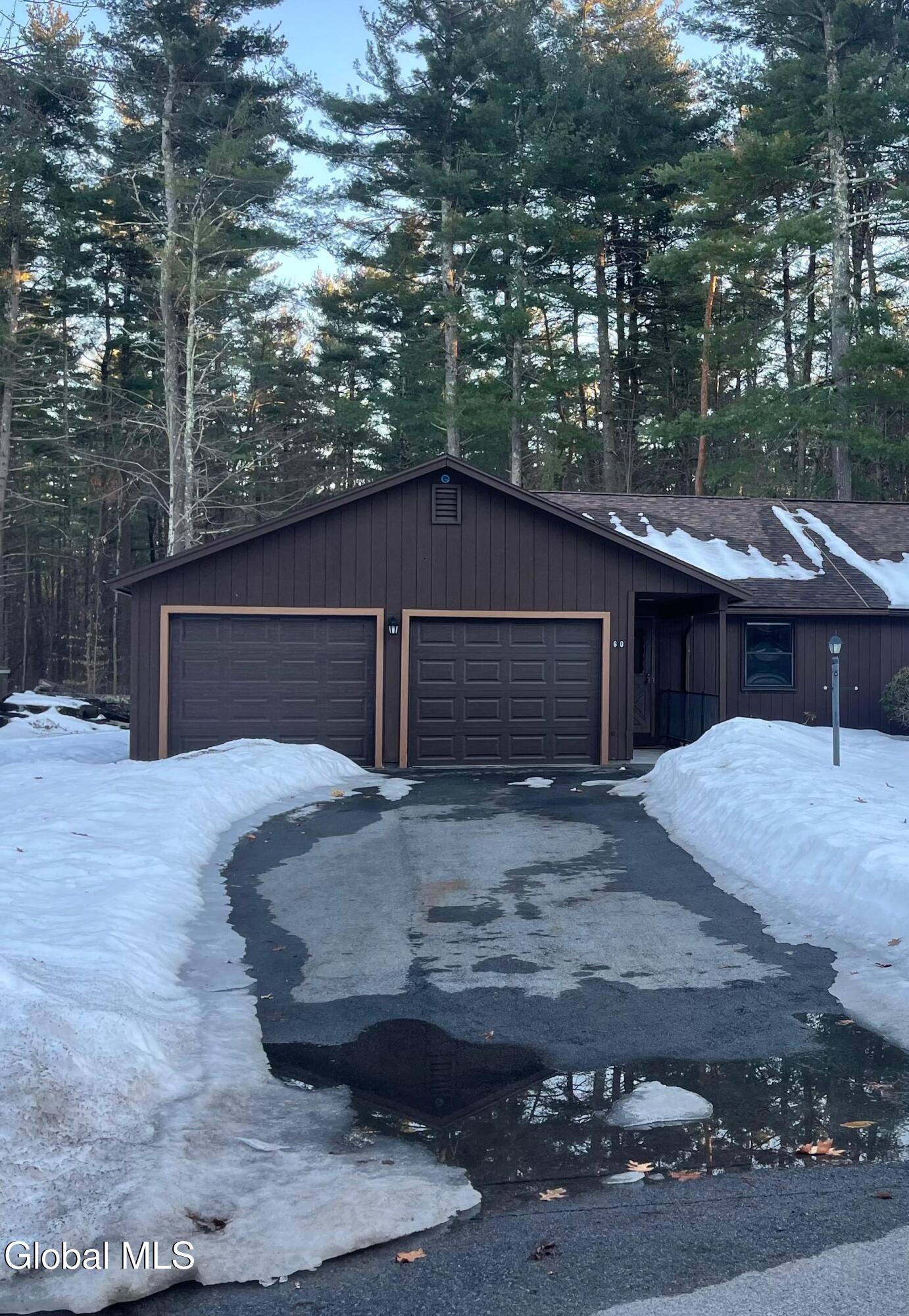 60 Snowberry Road Malta, NY 12020 - Photo 2 of 16 1