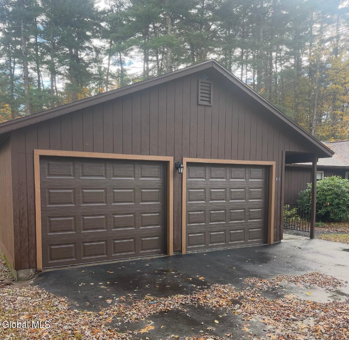 60 Snowberry Road Malta, NY 12020 - Photo 3 of 16 1