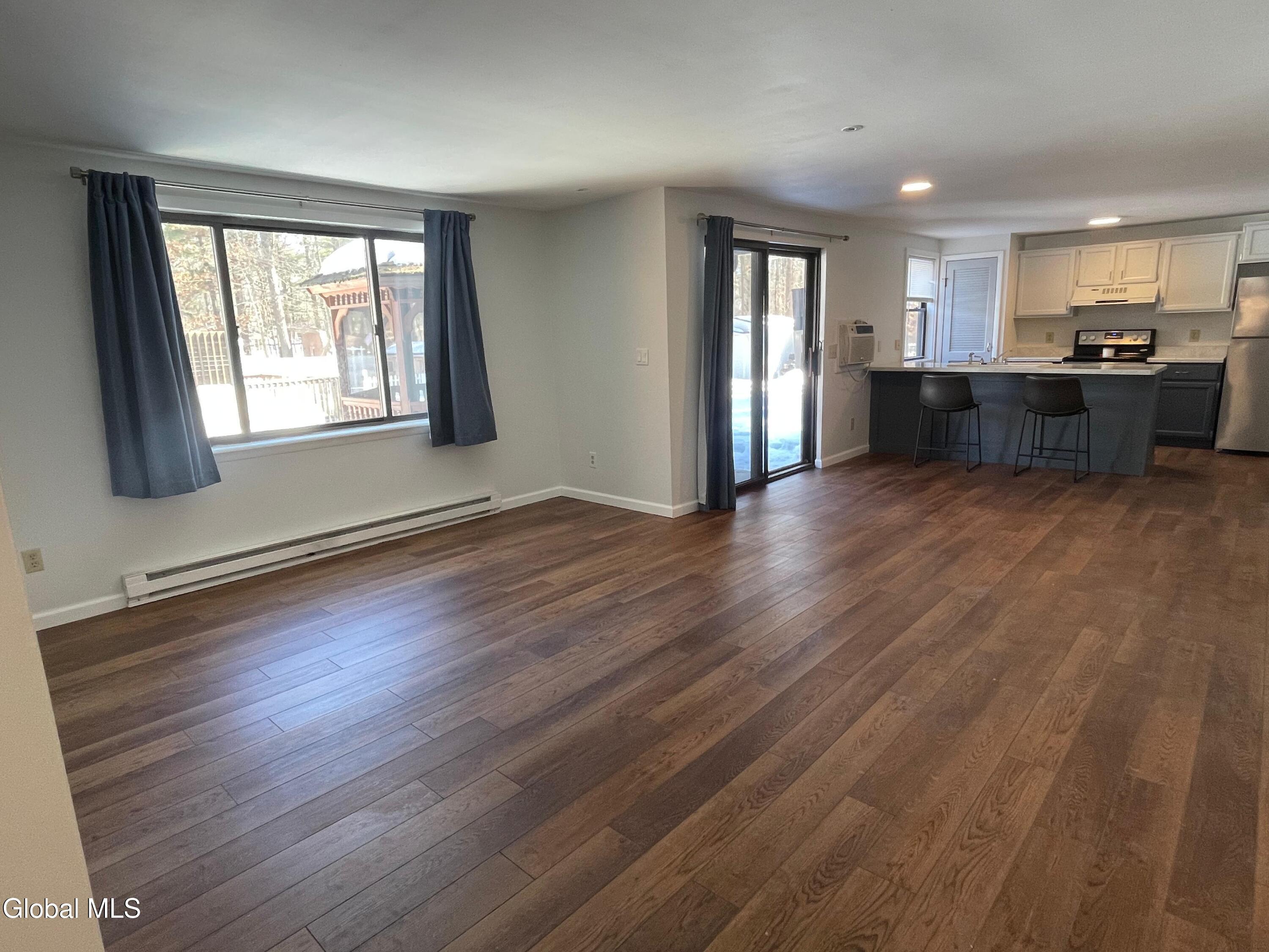 60 Snowberry Road Malta, NY 12020 - Photo 4 of 16 WhatsApp Image 2026-03-09 at 19.09.08 (3