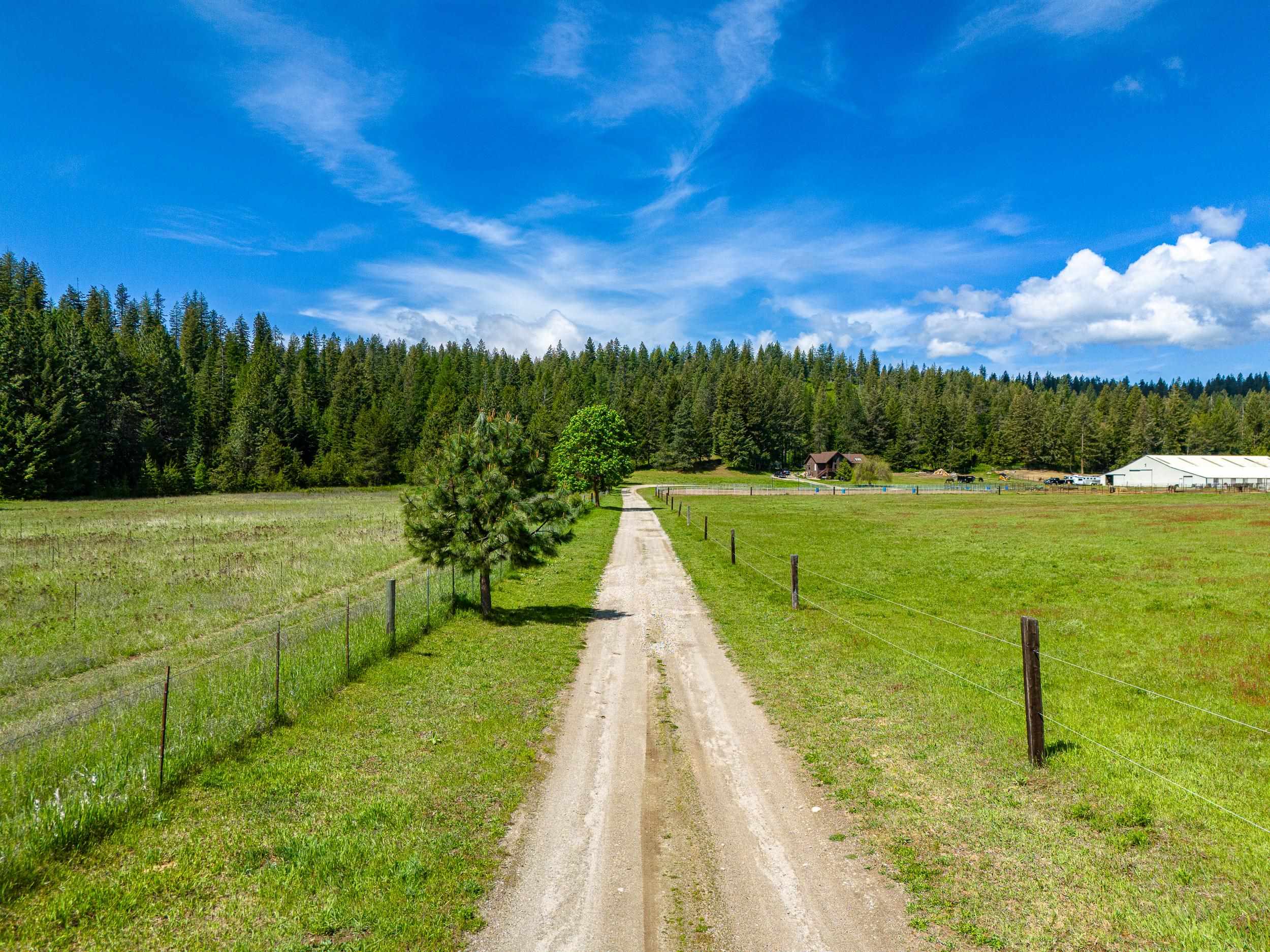 315942 Highway 2 Elk, WA 99009 - Photo 10 of 15