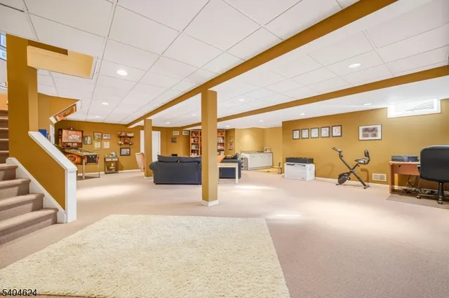 $1,349,000 | 3 Old Ln Extension, Montville, NJ 07082