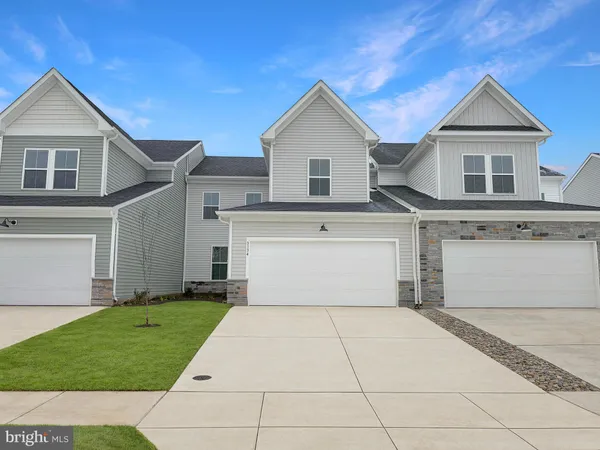 $345,000 | 3102 Pett Level Drive, Middletown, DE 19709