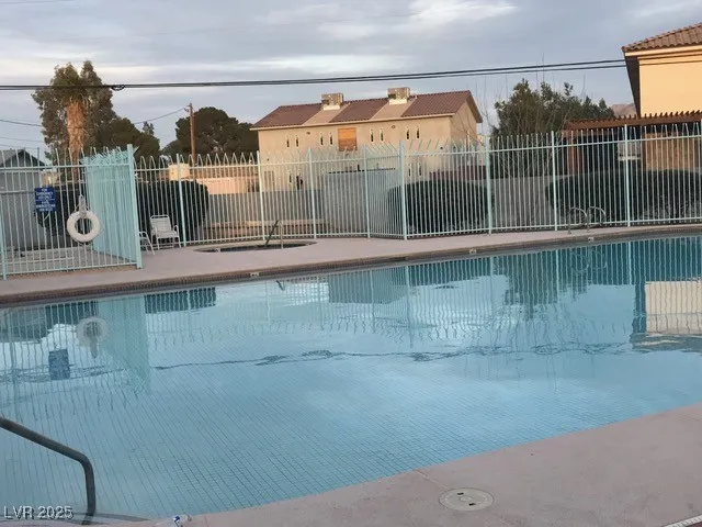 $975 | 1914 Cosmic Drive, Unit 1004, Las Vegas, NV 89115