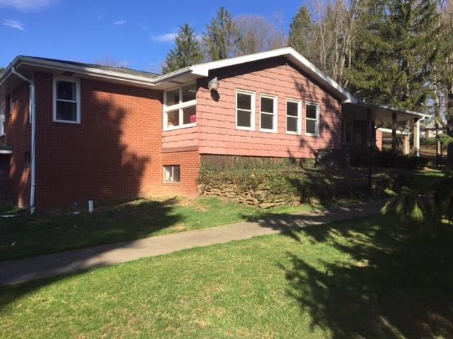 1035 Mercer Road Beaver Falls, PA 15010 - Photo 1 of 6 Gallery Image 1