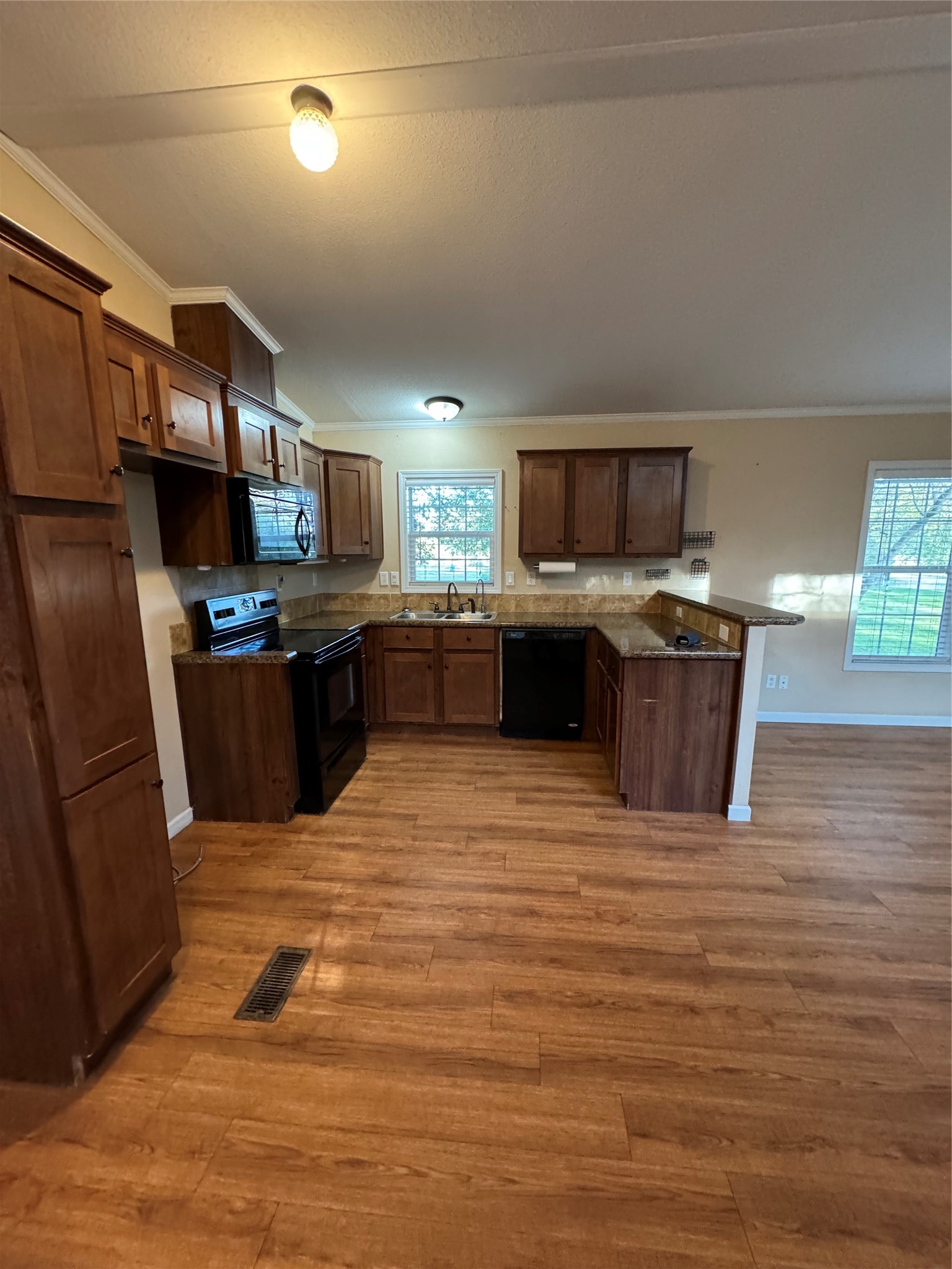 13338 Longstreet Road Willis, TX 77318 - Photo 7 of 16