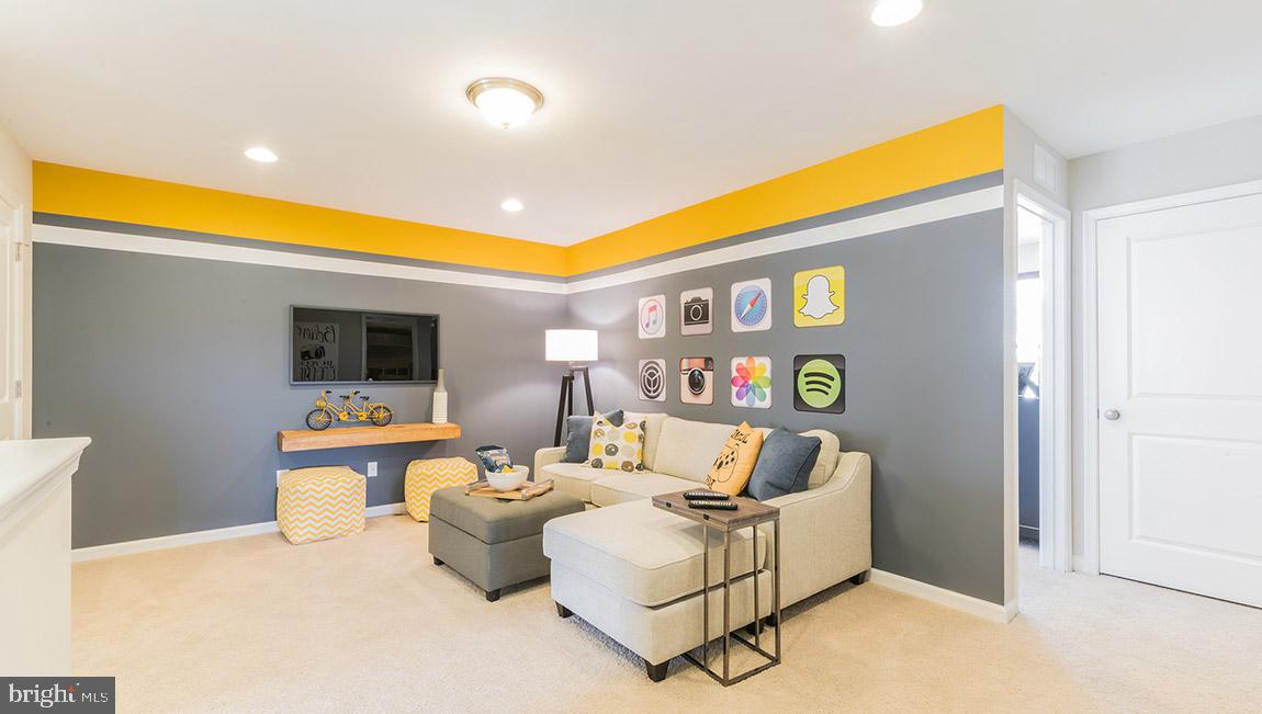 42 Georgetown Drive Freehold, NJ 07728 - Photo 6 of 14 a living room with furniture