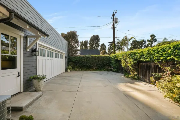 $8,950,000 | 820 Glorietta Boulevard, Coronado, CA 92118