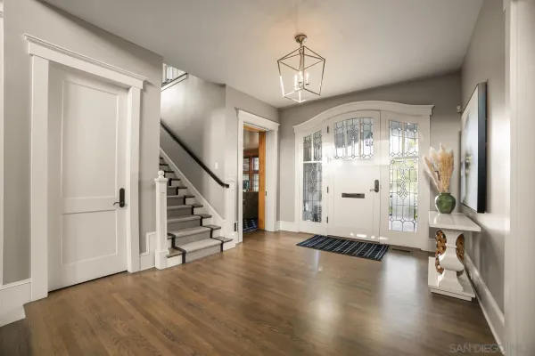 $8,950,000 | 820 Glorietta Boulevard, Coronado, CA 92118