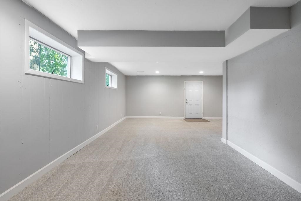 6109 Old Middleton Road Madison, WI 53705 - Photo 29 of 39 Gallery Image 29