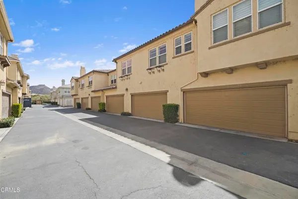a view of a street with house