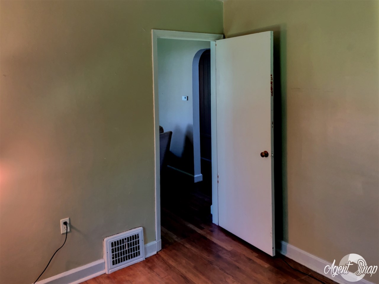 12397 North Lewis Road Clio, MI 48420 - Photo 8 of 30 31386420-7.JPG