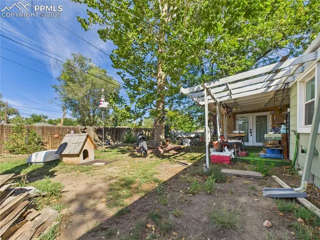 $240,000 | 115 Kenwood Drive, Pueblo, CO 81004