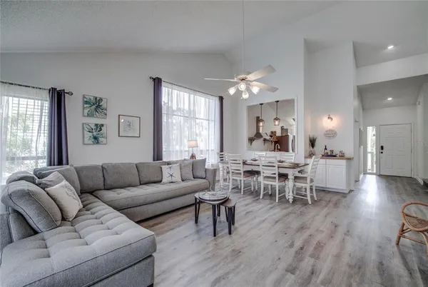 $398,400 | 2925 North Rivers Edge Boulevard, Unit 2925, Crystal River, FL 34429