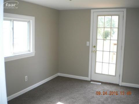 7158 Riegler Street Grand Blanc, MI 48439 - Photo 8 of 14 20197674-7.JPG