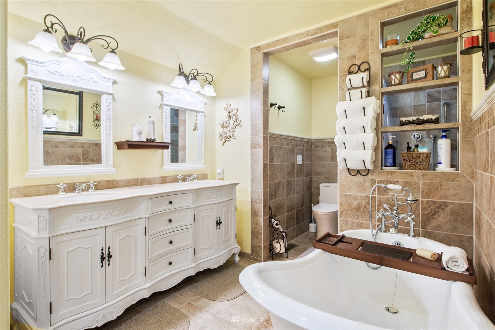1390 East Old Ranch Road Allyn, WA 98524 - Photo 16 of 25 Gallery Image 16