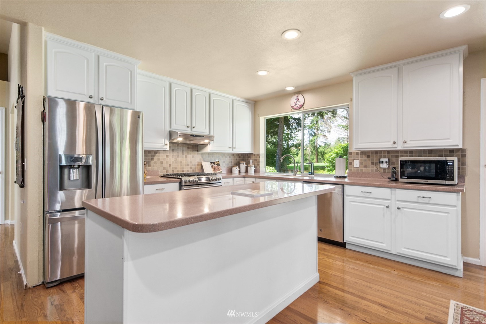1390 East Old Ranch Road Allyn, WA 98524 - Photo 5 of 25 Gallery Image 5