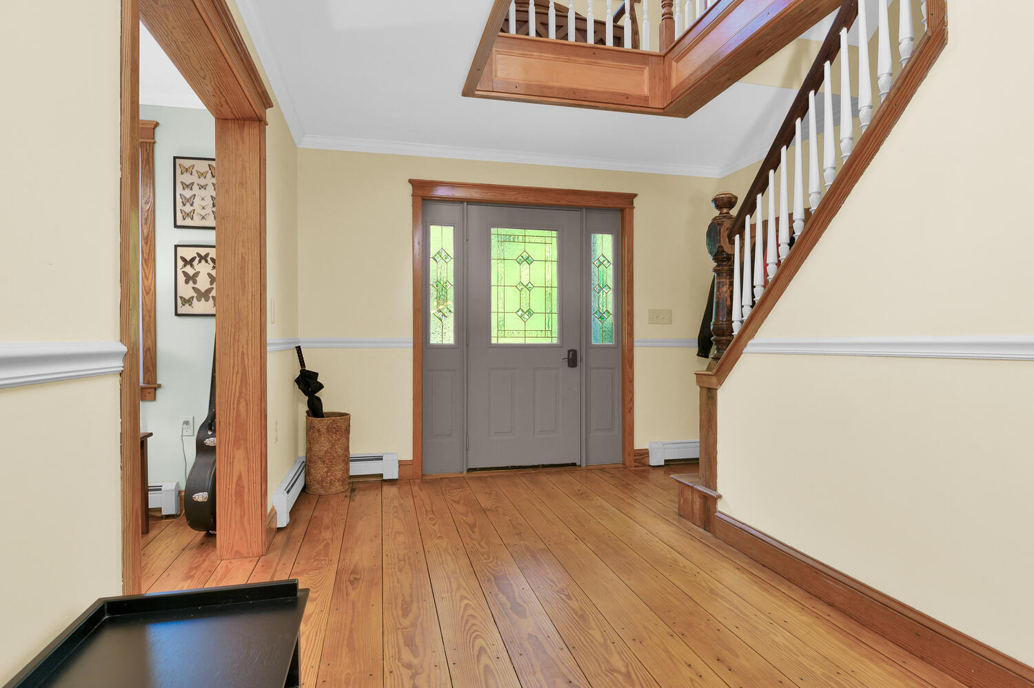 468 Webbs Mills Road Raymond, ME 04071 - Photo 17 of 47 Entryway & Staircase