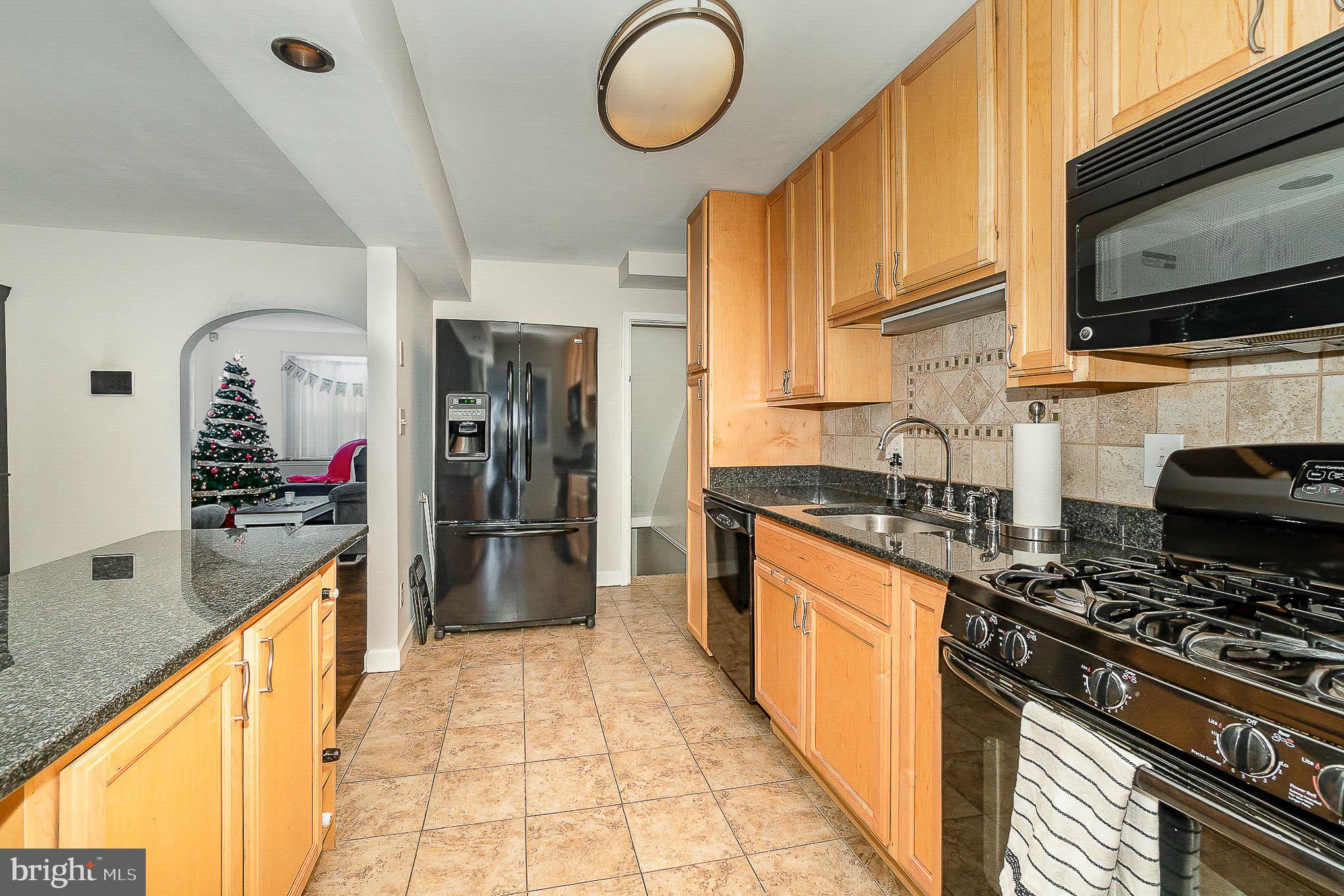 1631 Aberdeen Road Towson, MD 21286 - Photo 9 of 28 Gallery Image 9