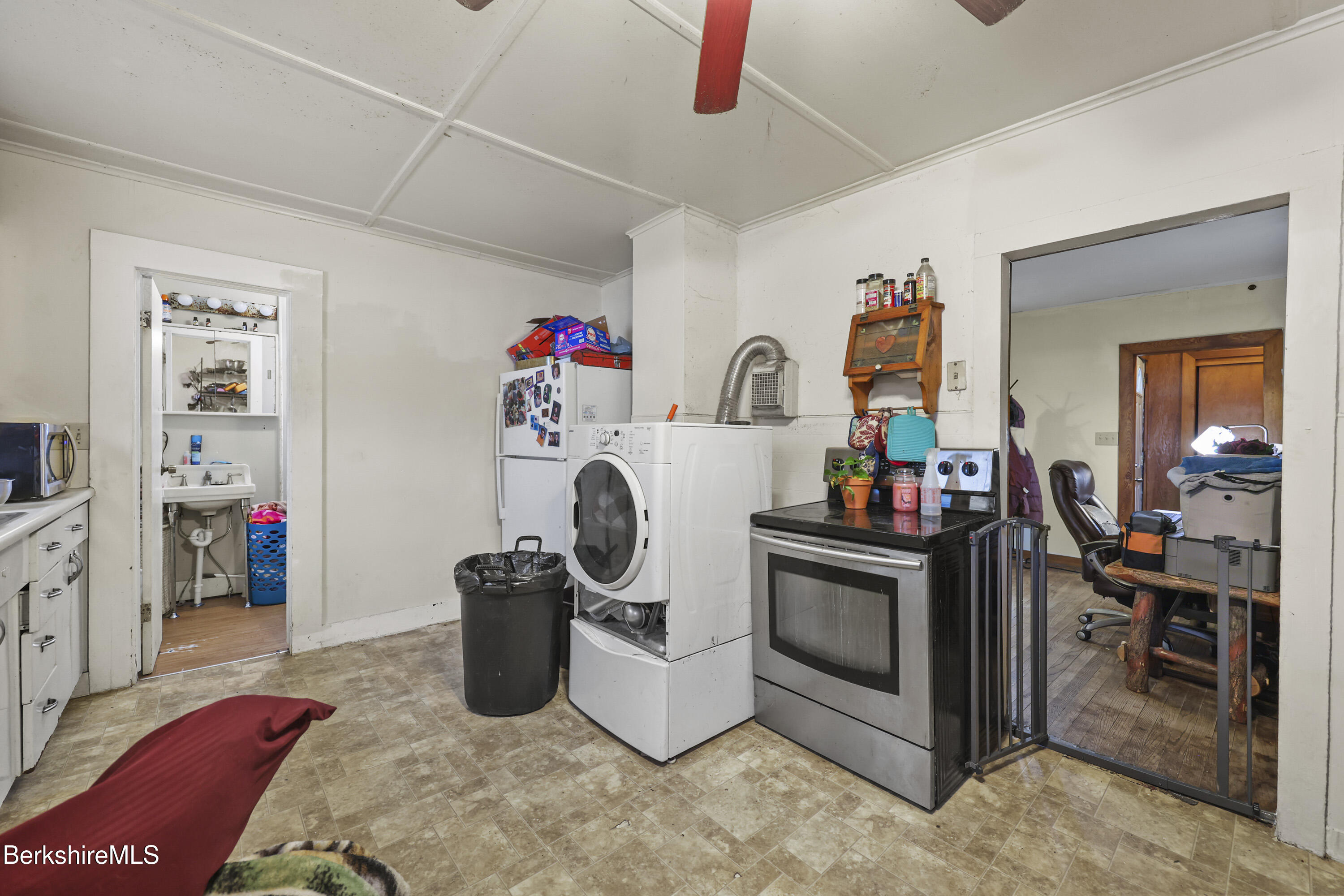 31-33 Apremont Street Adams, MA 01220 - Photo 29 of 42 Kitchen