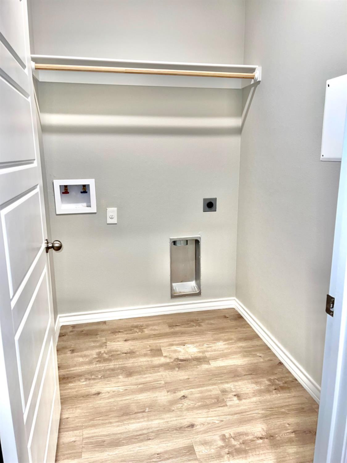 7729 96th Street Lubbock, TX 79424 - Photo 30 of 35 a view of an empty room