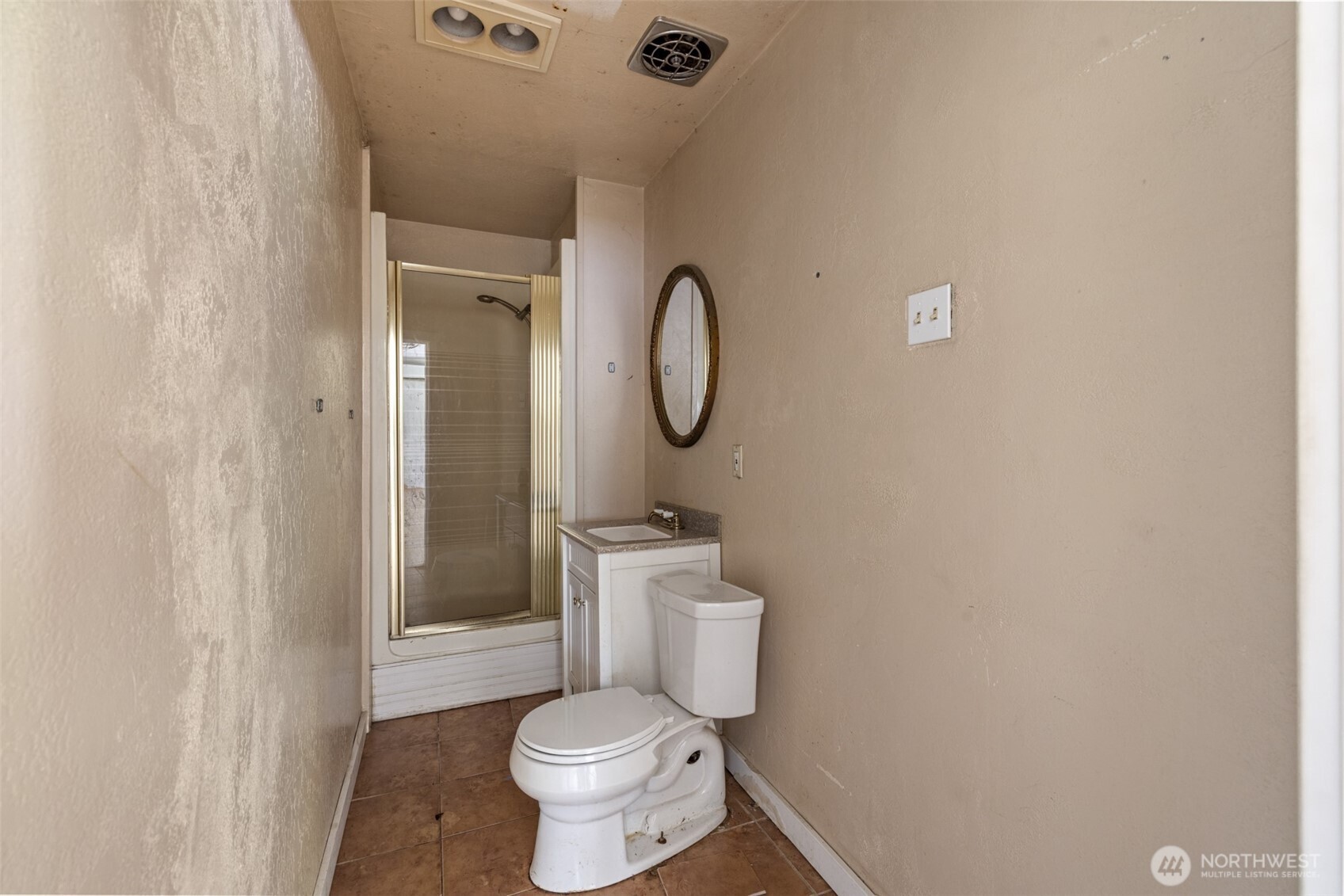 33 Baskins Road Port Angeles, WA 98363 - Photo 13 of 40