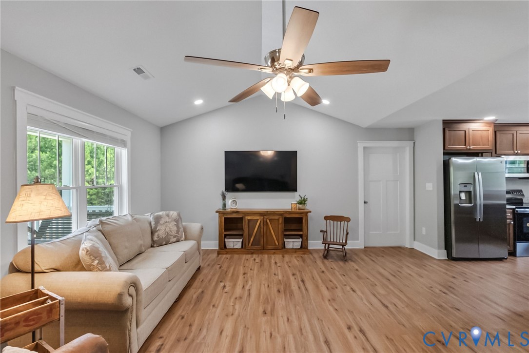 11395 Lawyers Road Prince George, VA 23875 - Photo 5 of 29