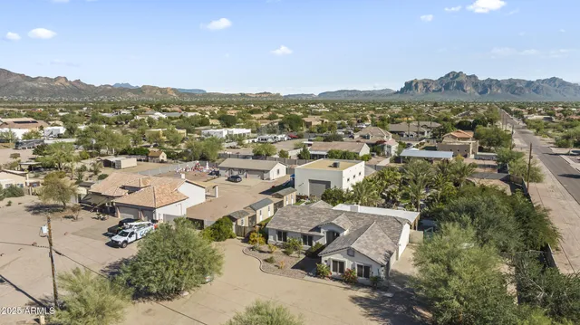 $2,195,000 | 813 North 110th Street, Mesa, AZ 85207