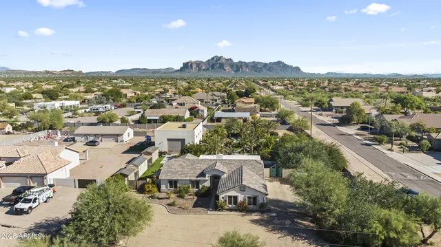 $2,195,000 | 813 North 110th Street, Mesa, AZ 85207
