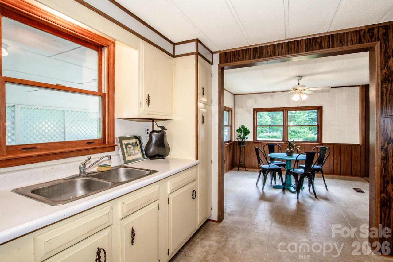 431 Cooper Farm Road Statesville, NC 28625 - Photo 12 of 36