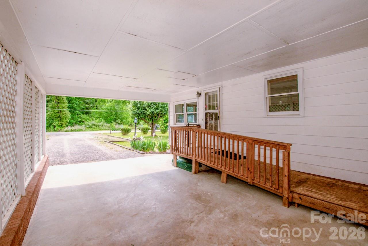 431 Cooper Farm Road Statesville, NC 28625 - Photo 9 of 36