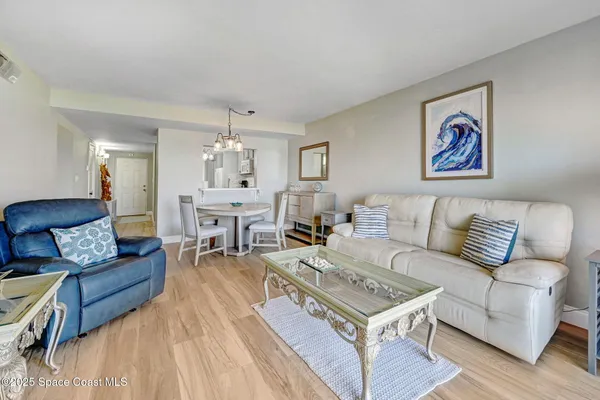 $3,300 | 199 Jimmy Buffett Mem Highway, Unit B102, Satellite Beach, FL 32937
