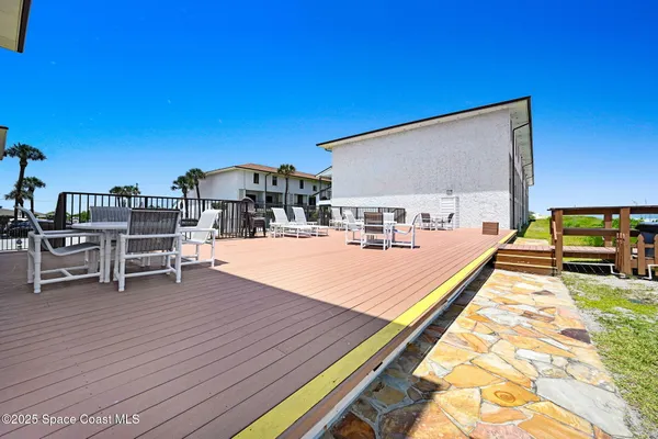 $3,300 | 199 Jimmy Buffett Mem Highway, Unit B102, Satellite Beach, FL 32937