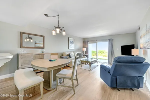 $3,300 | 199 Jimmy Buffett Mem Highway, Unit B102, Satellite Beach, FL 32937