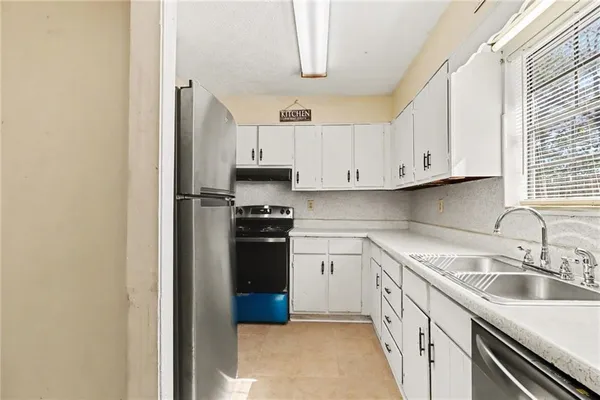 $128,500 | 1388 Wood Circle South, Morrow, GA 30260